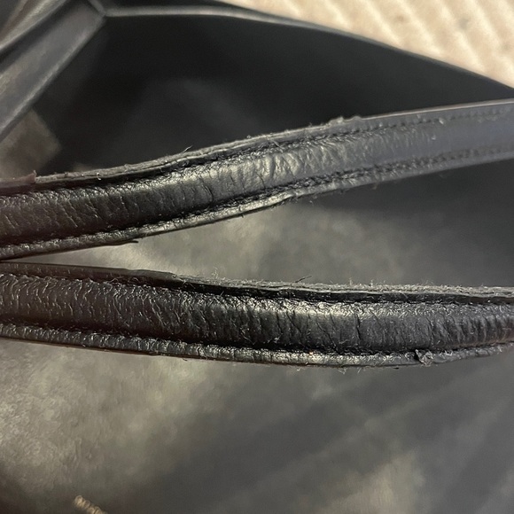 Mansur Gavriel Everyday Soft Tote in Black. Convertible east-west north-south! - Picture 4 of 13